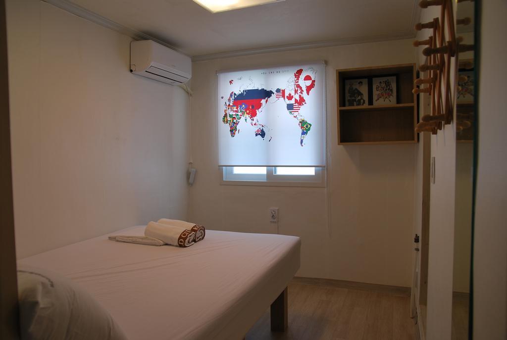 Star Hostel Myeongdong Ing Seul Esterno foto