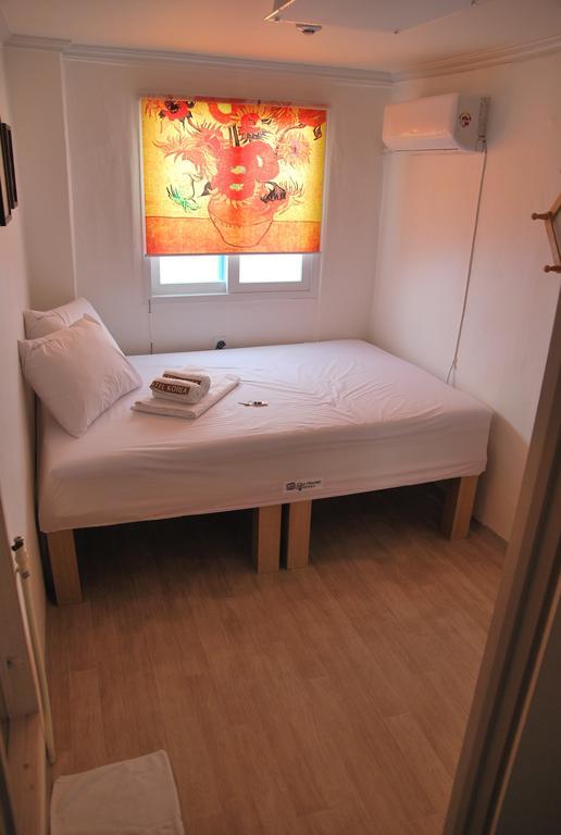 Star Hostel Myeongdong Ing Seul Esterno foto