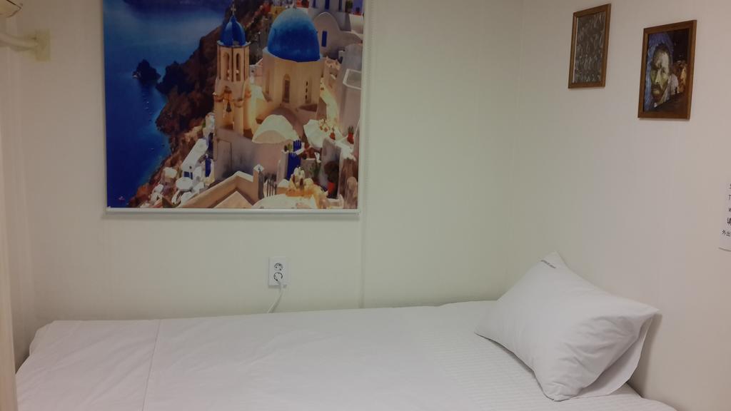 Star Hostel Myeongdong Ing Seul Esterno foto