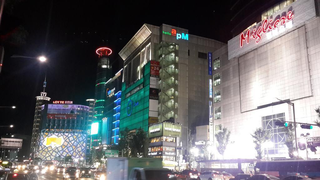Star Hostel Myeongdong Ing Seul Esterno foto