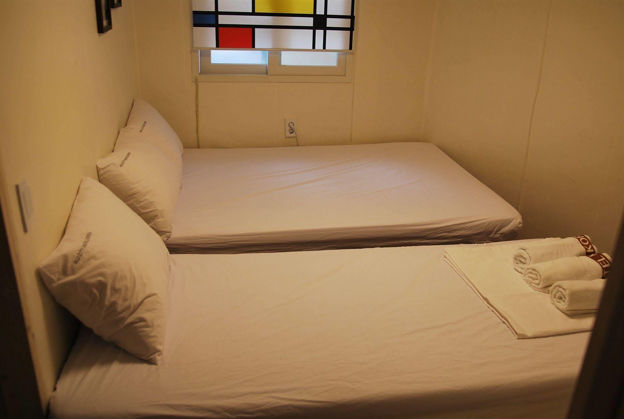 Star Hostel Myeongdong Ing Seul Esterno foto