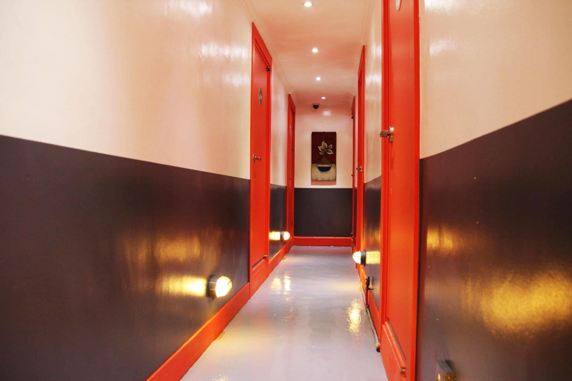 Star Hostel Myeongdong Ing Seul Esterno foto